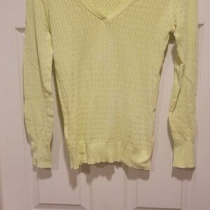 Victoria Secret light weight summer sweater Large